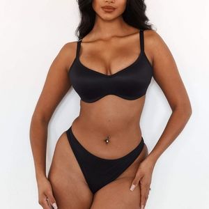 🖤 BNWT Lounge underwear bra and underwear set black 🖤